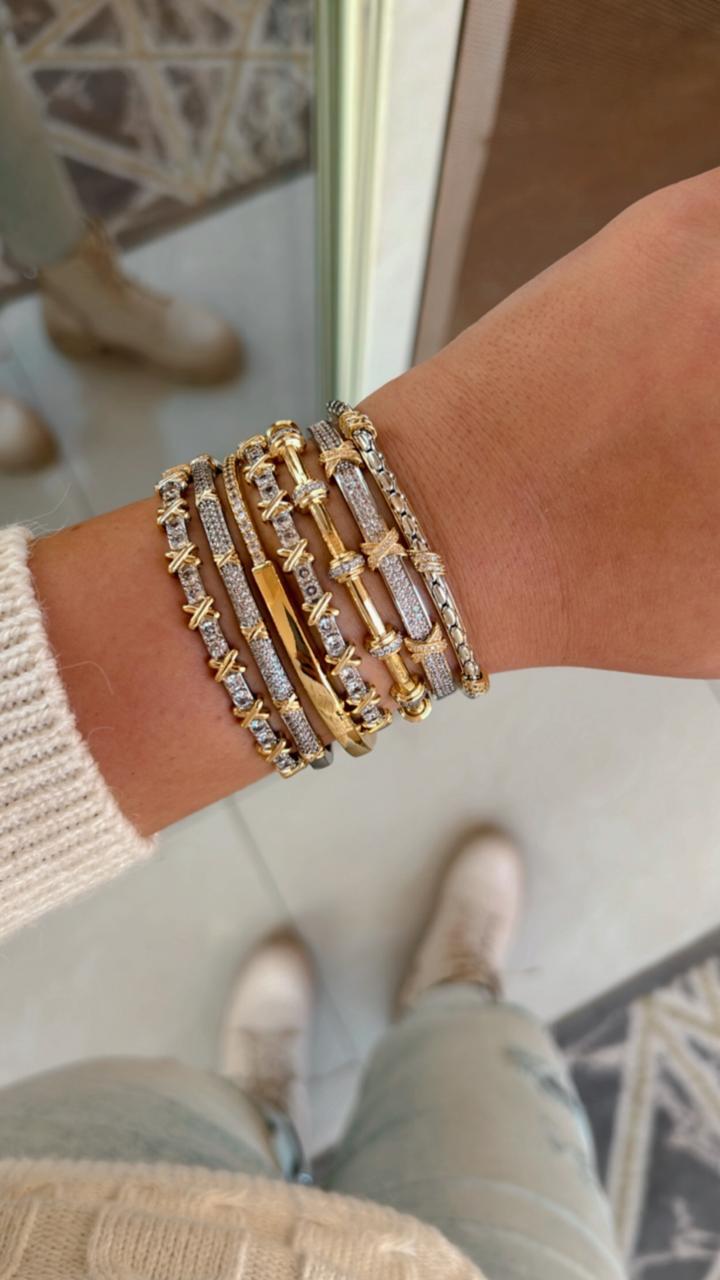 Bracelets & Bangles