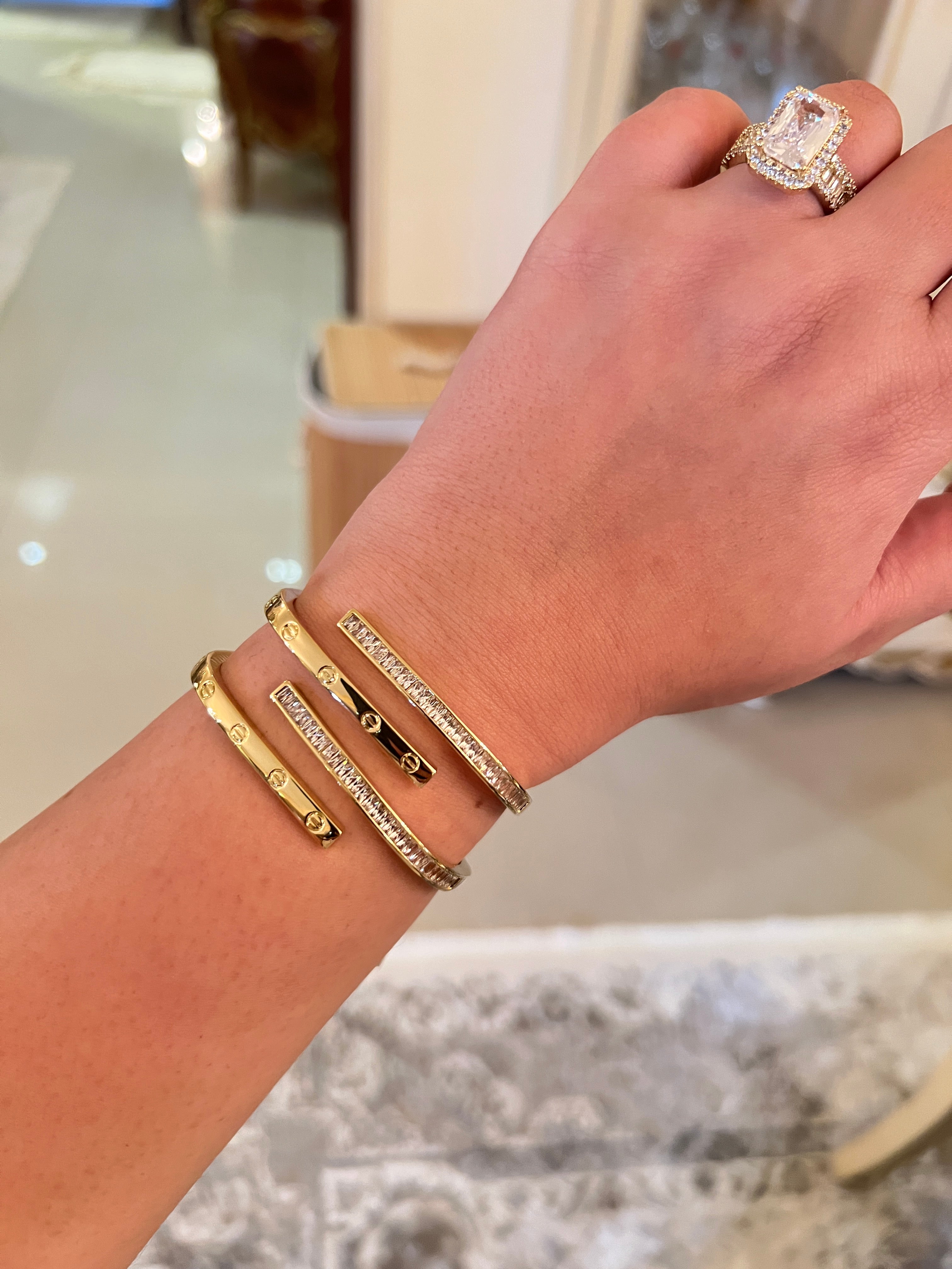 Bracelet