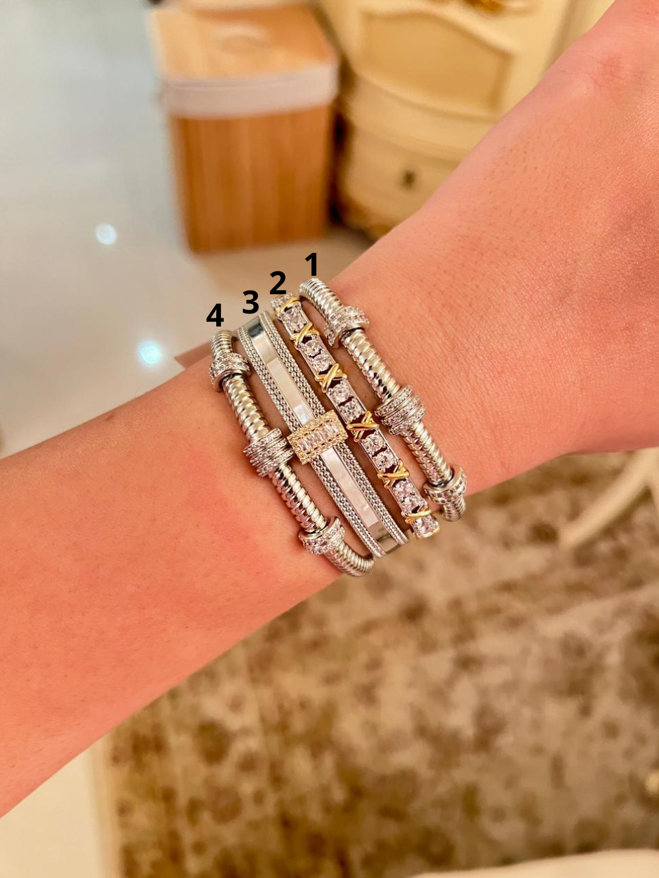 Bracelet