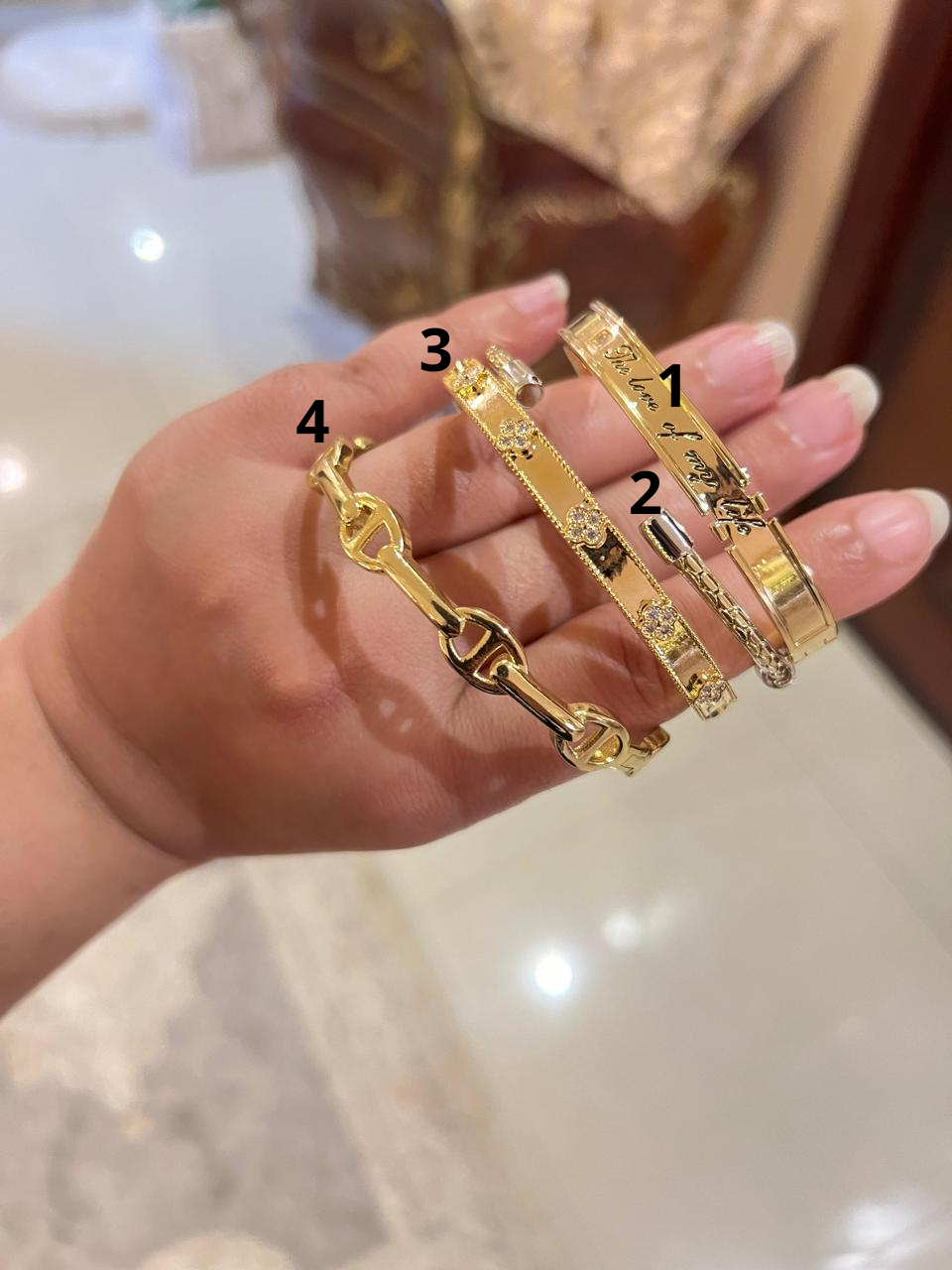 bracelet