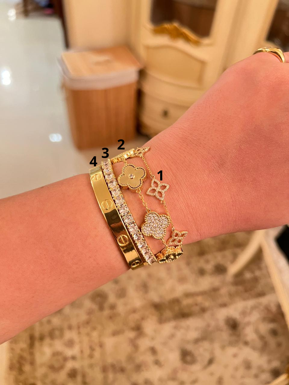 Bracelet