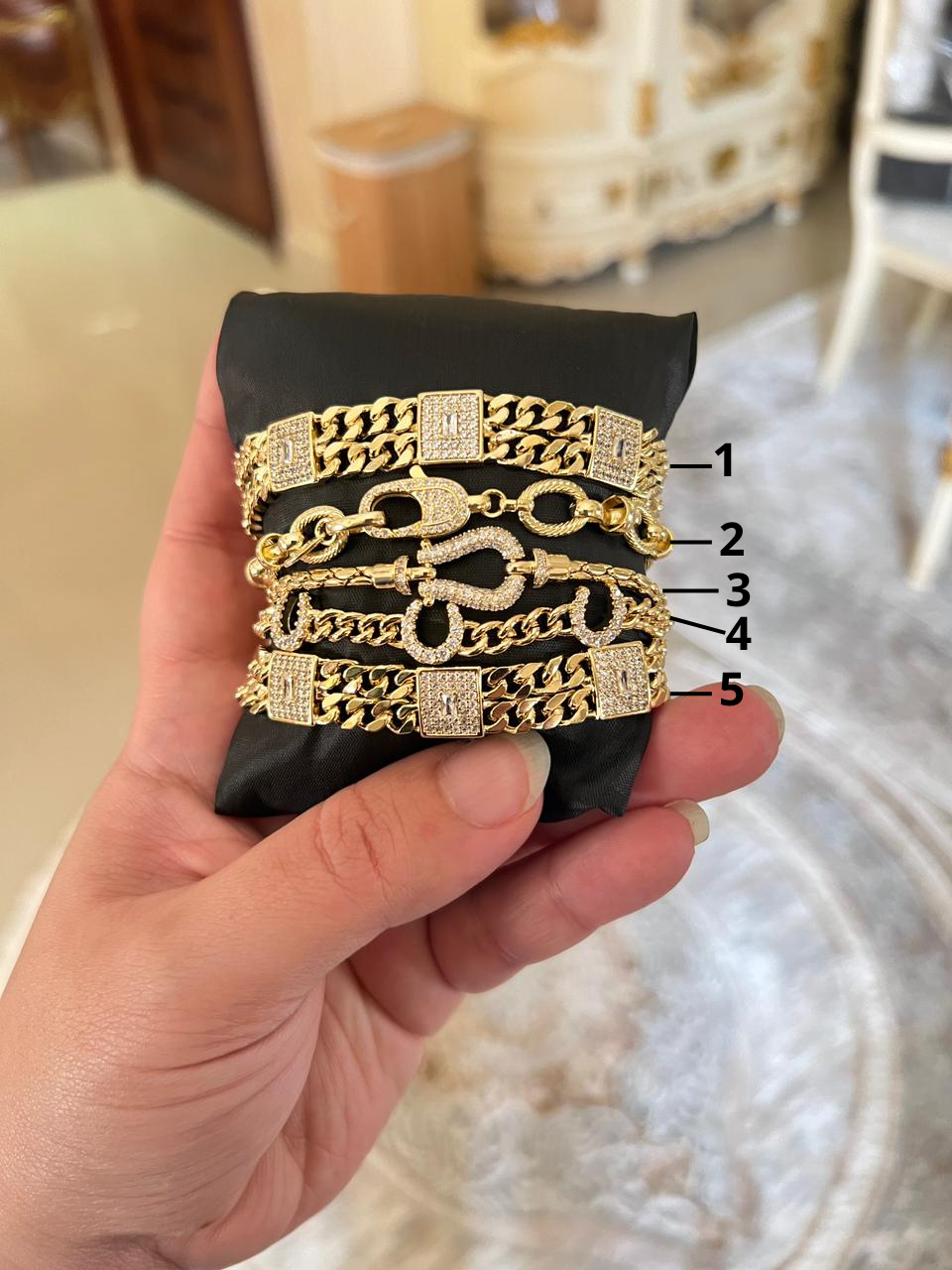 Bracelet