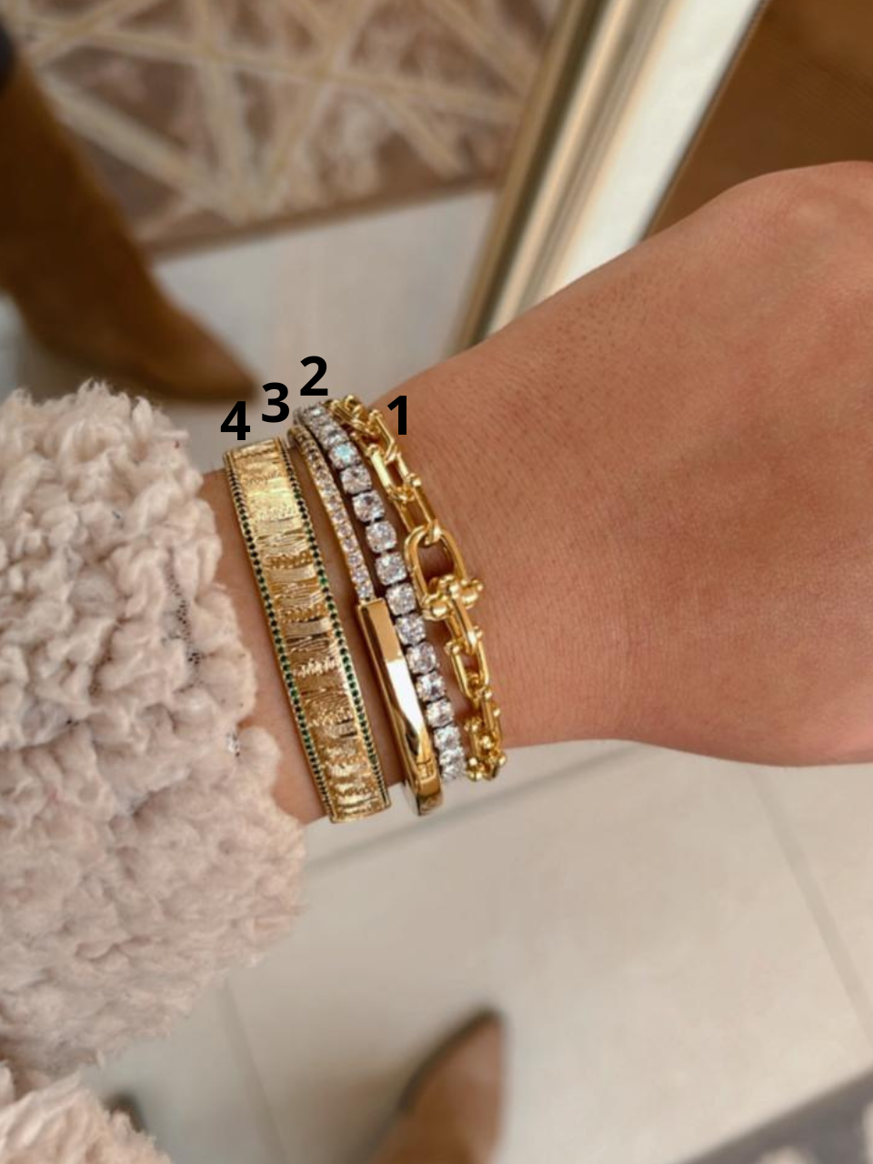 bracelet