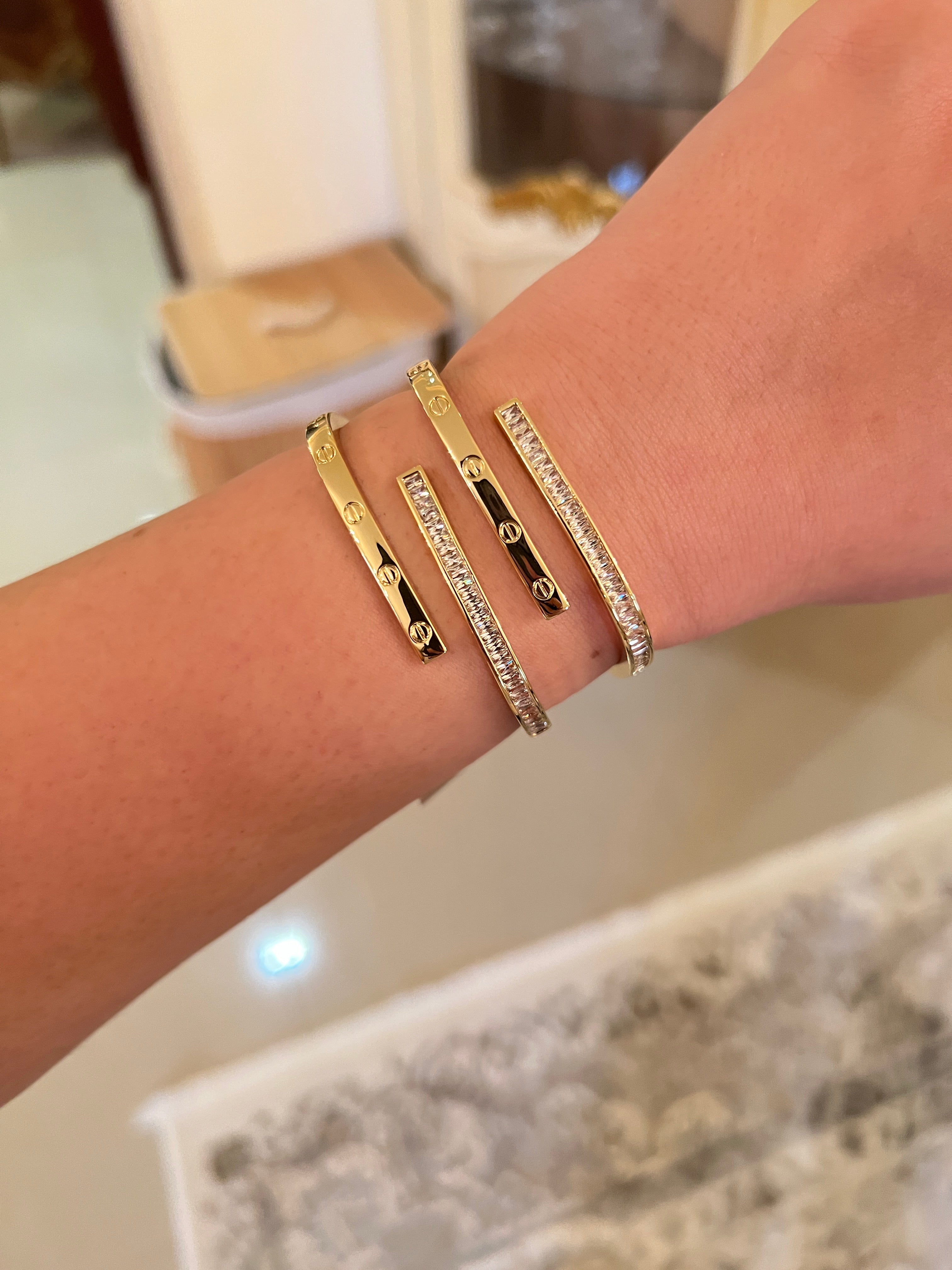 Bracelet