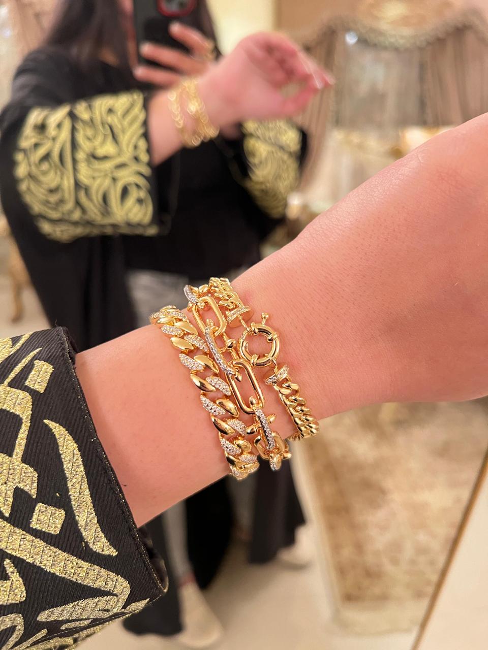 bracelet