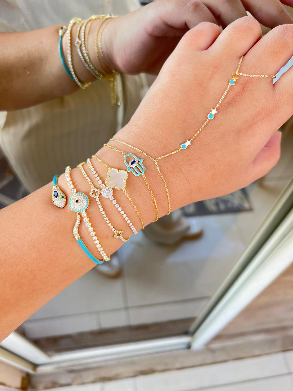 bracelet & bangle