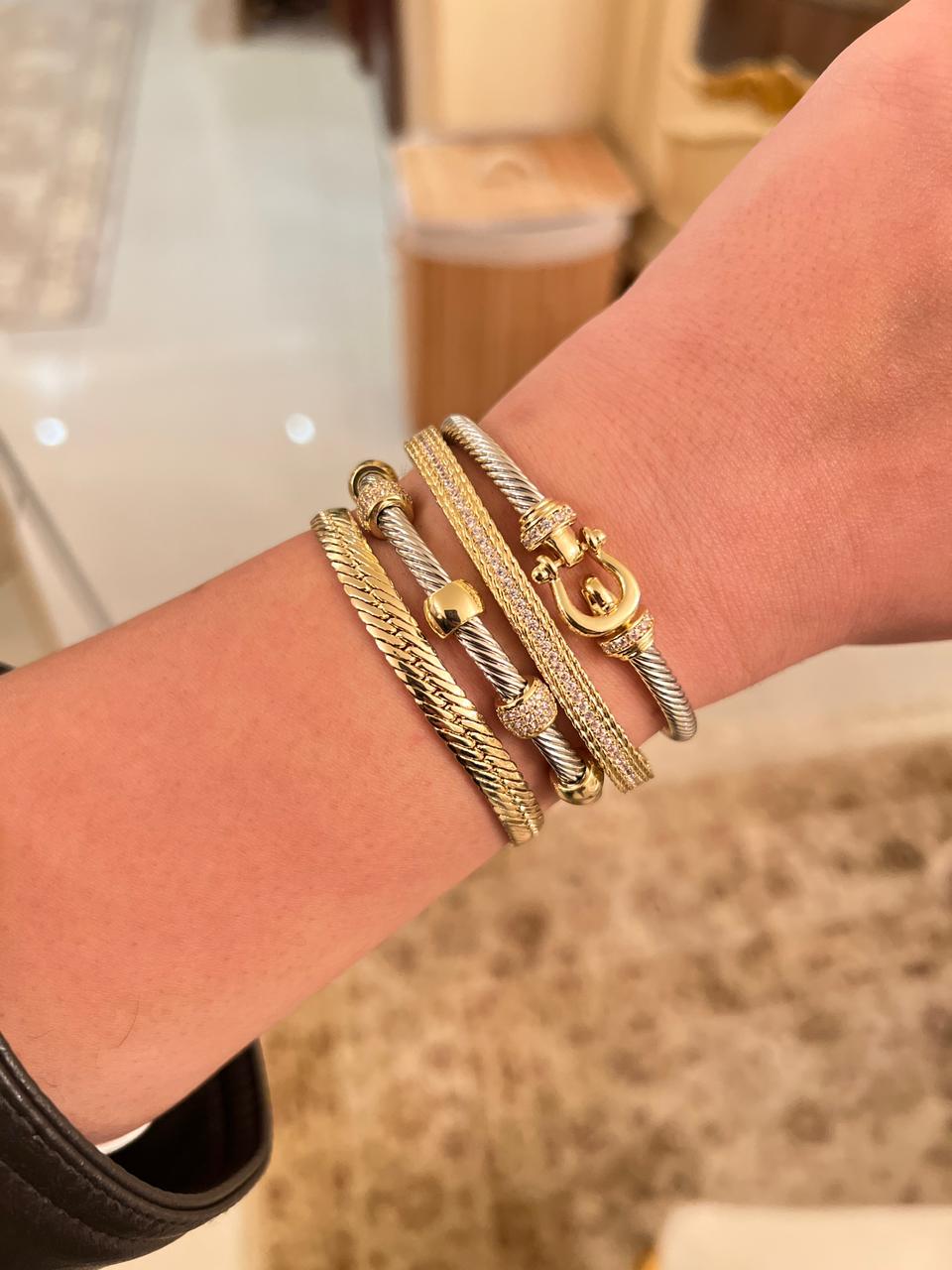 Bracelet