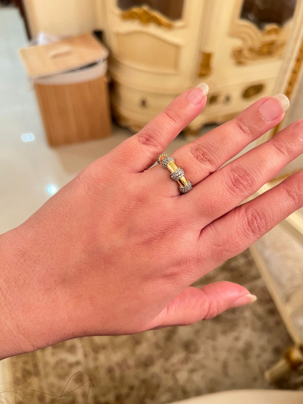 Ring