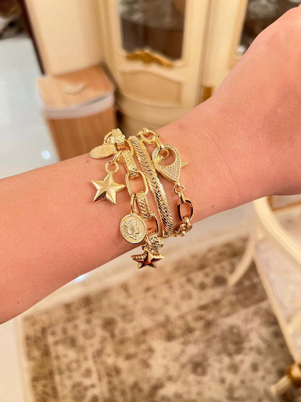 Bracelet