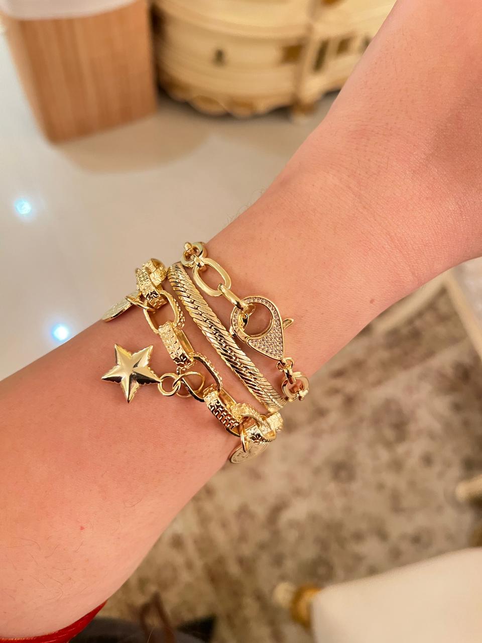 Bracelet