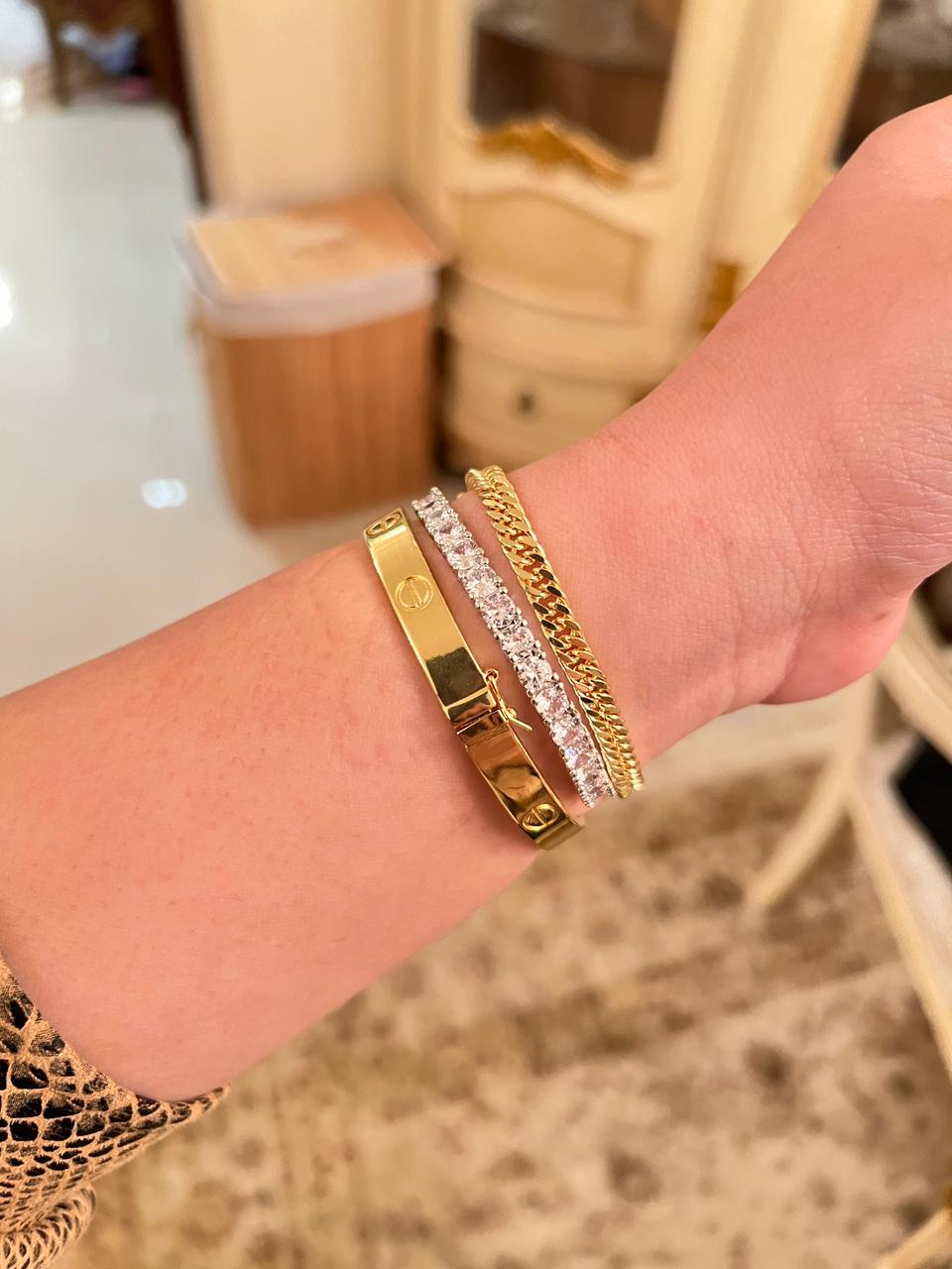 Bracelet