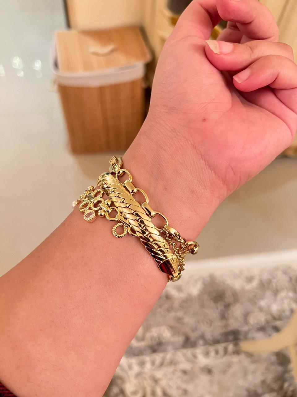 Bracelet