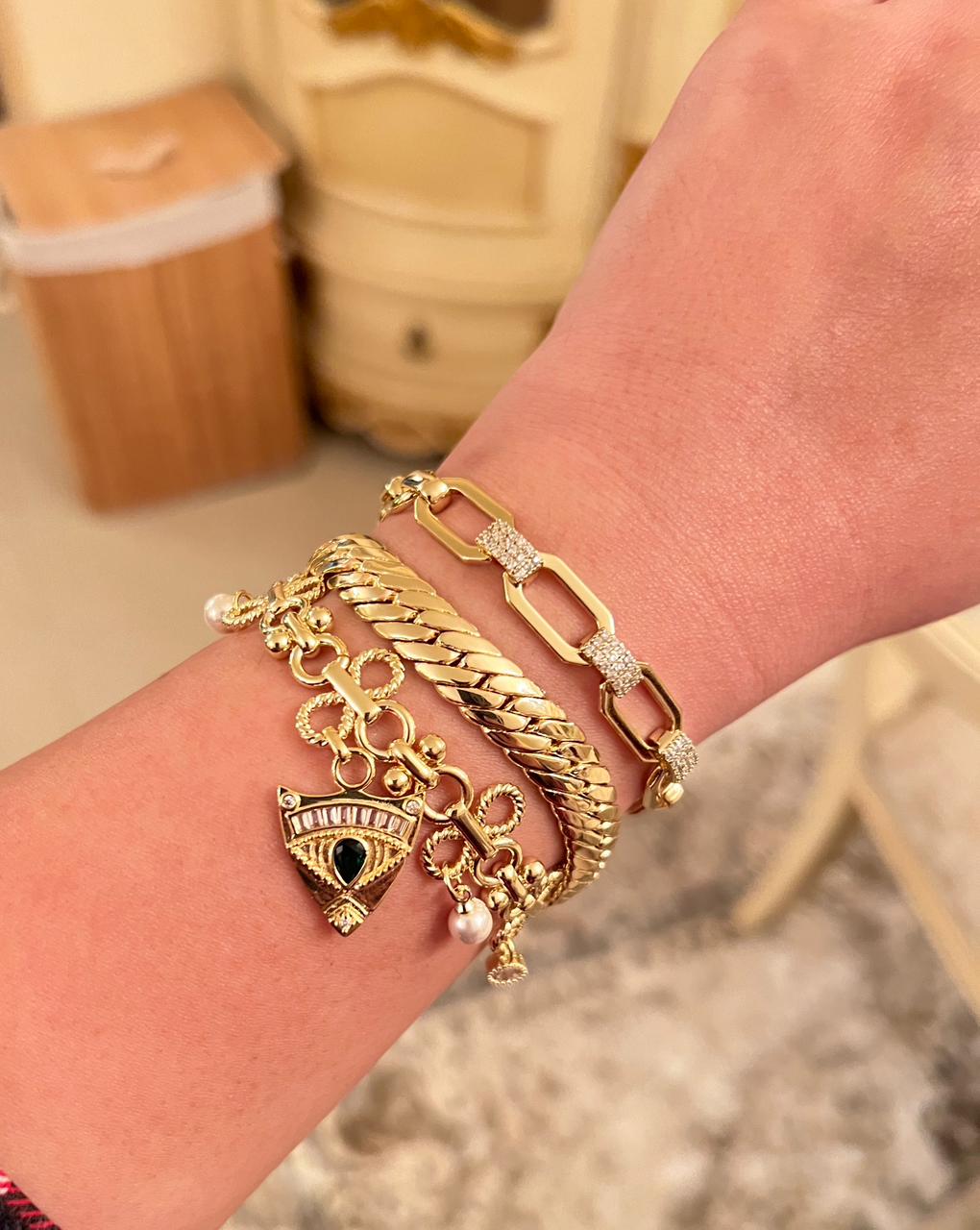 Bracelet