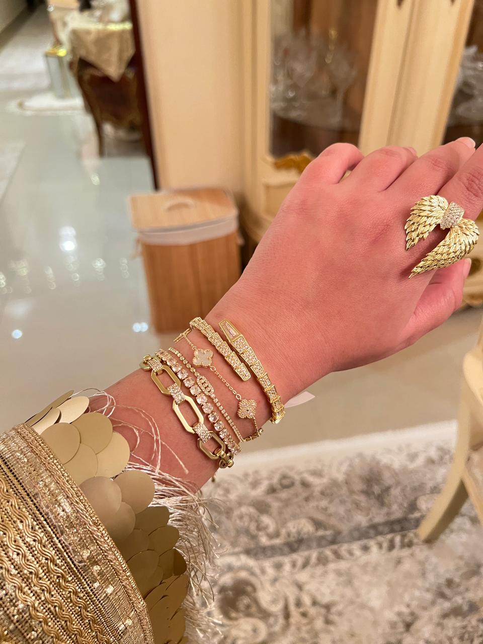 Bracelet