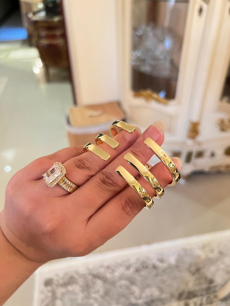Bracelet