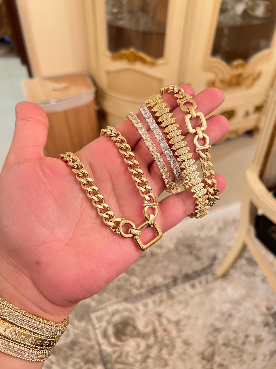 Bracelet