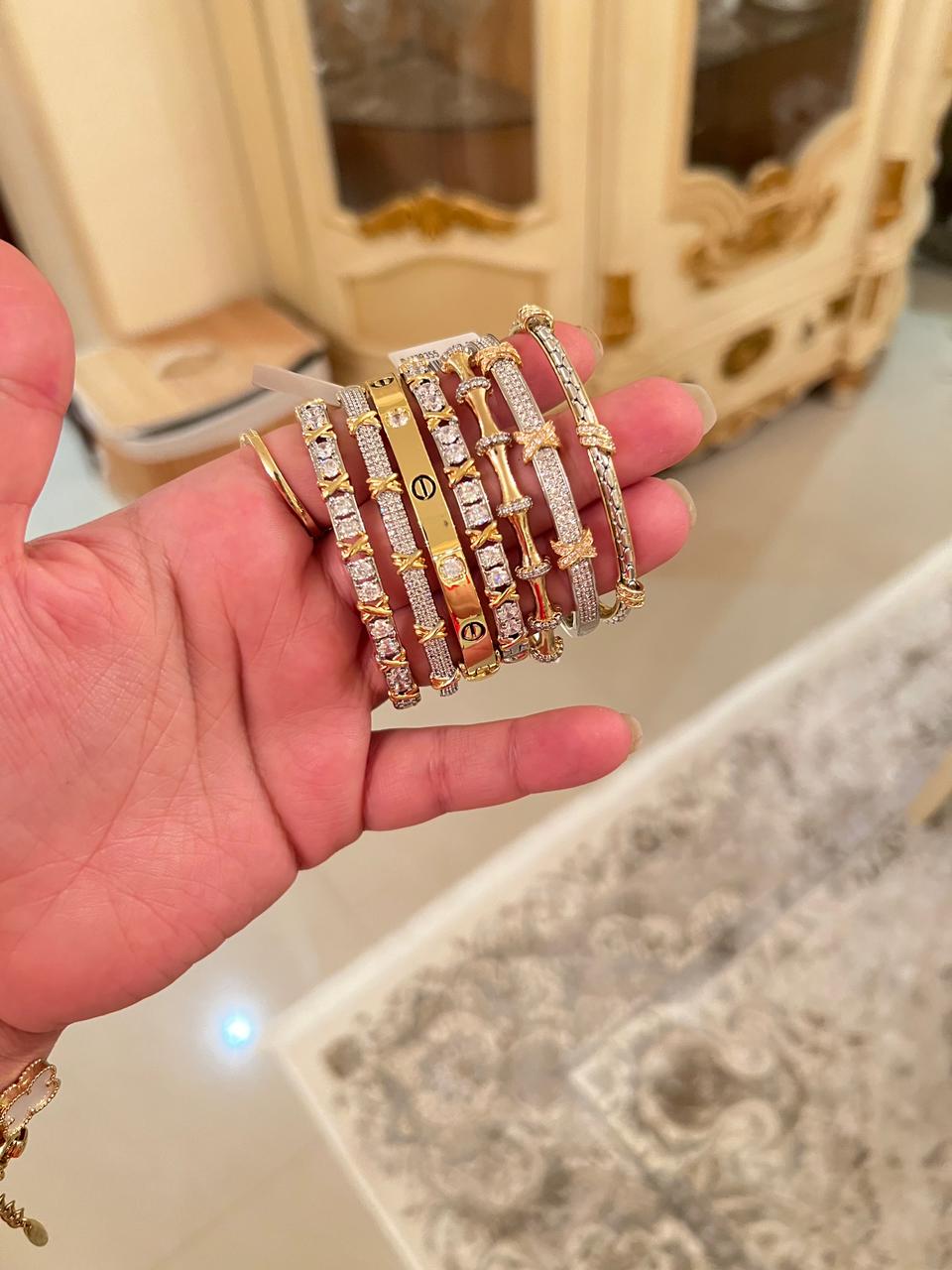 Bracelet