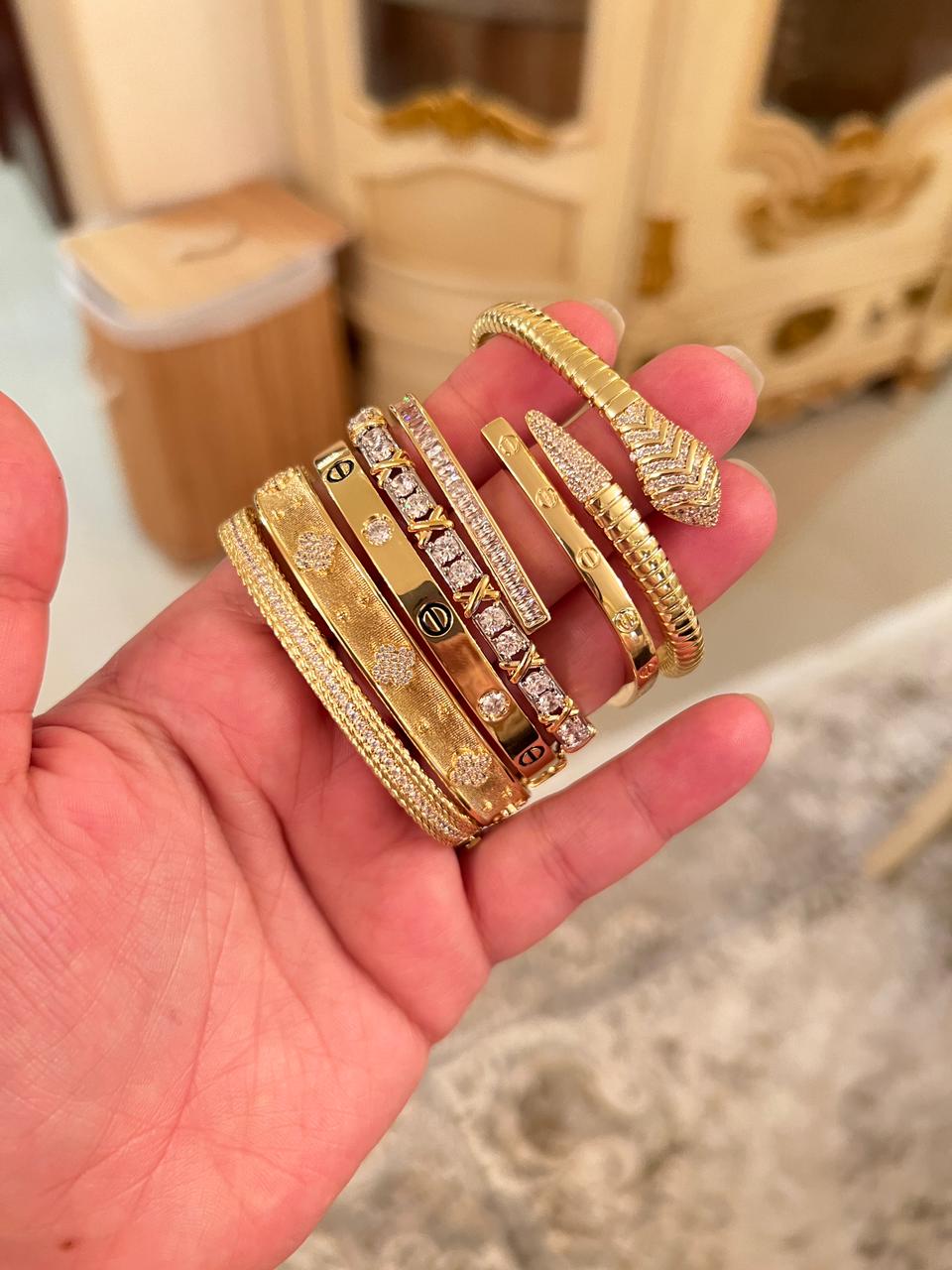 Bracelet