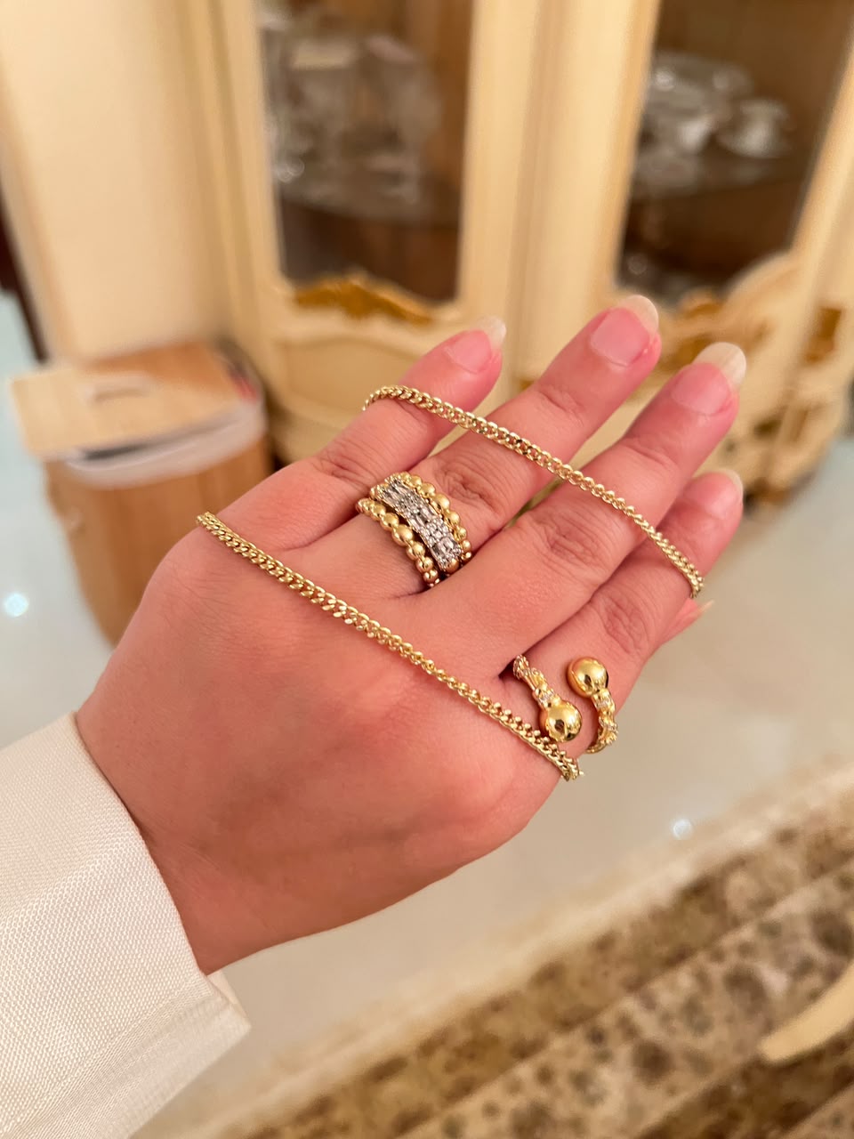 Necklace