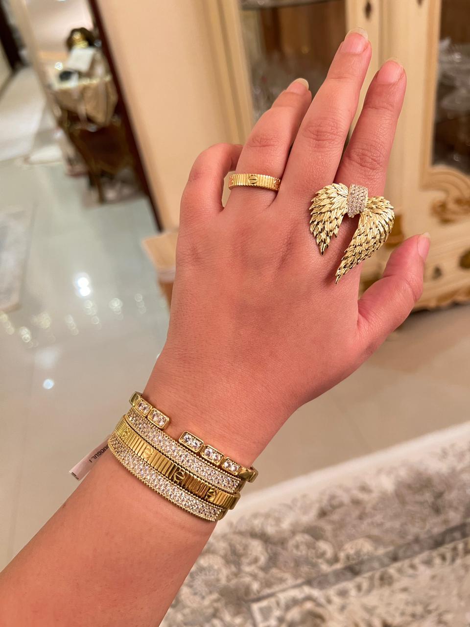 Bracelet